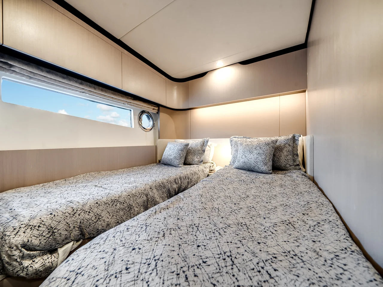 2022 Azimut 60 FLY 60.0 feet, Hollywood, Florida #19