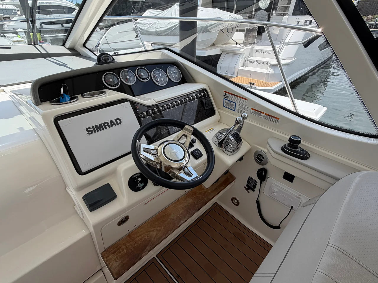 2019 Sea Ray Sundancer 350 Coupe 35.0 feet, Pensacola, Florida #16