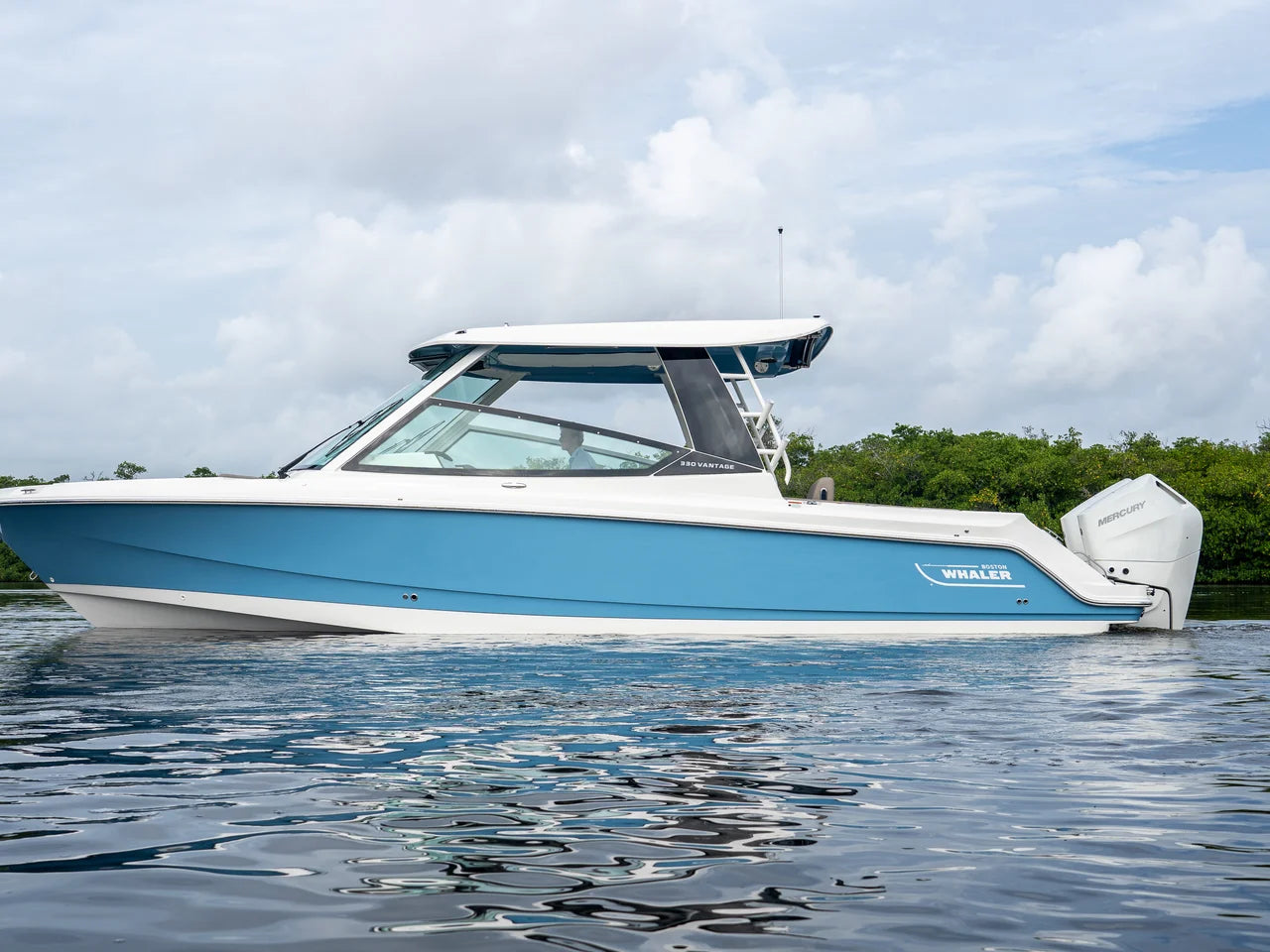 2027 Boston Whaler 330 Vantage 33.0 feet, Fort Myers, FL #33