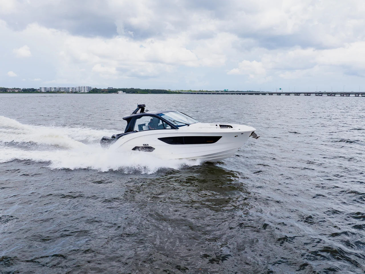 2026 Sea Ray Sundancer 370 Outboard 37.0 feet, Clearwater, Florida #101