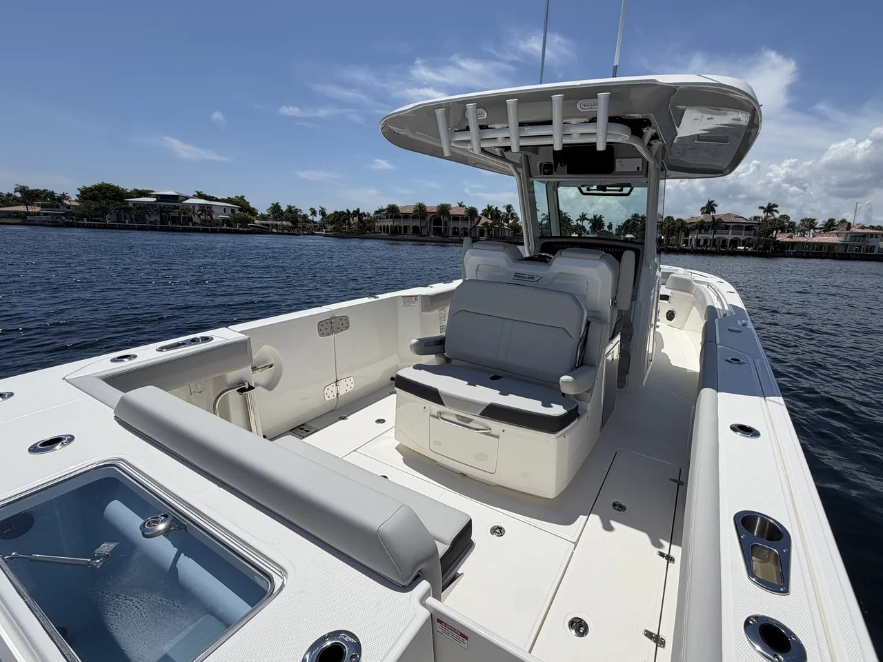 2026 Boston Whaler 330 Outrage 33.0 feet, Pompano Beach, Florida #25