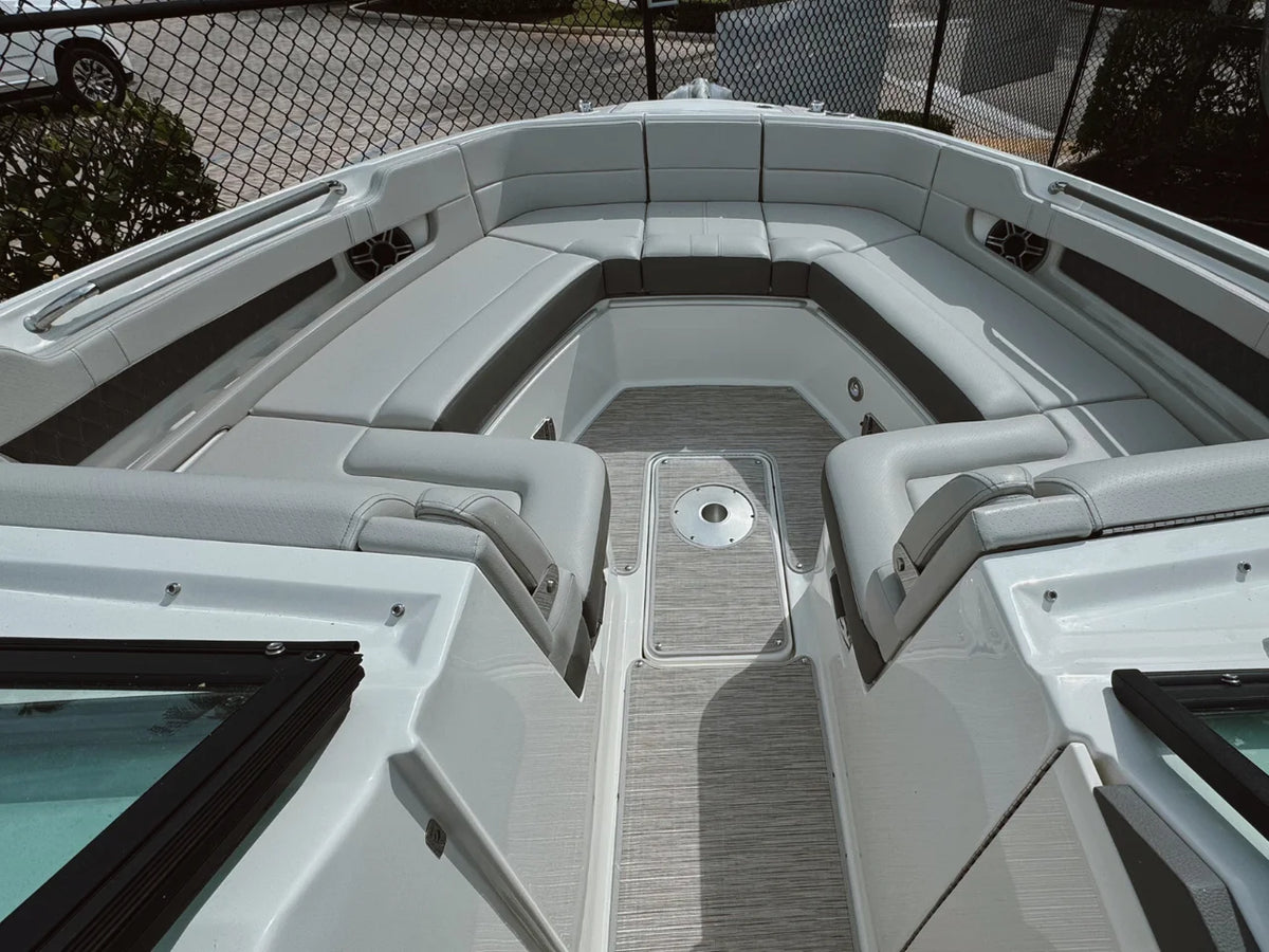 2026 Sea Ray SLX 310 Outboard 31.0 feet, Jupiter, Florida #20