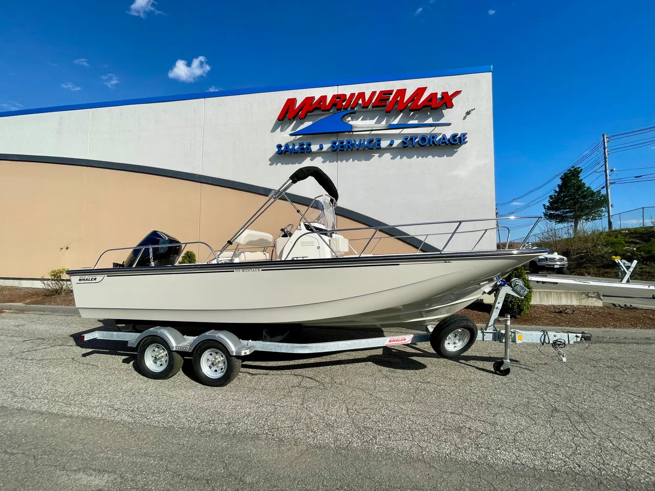 2026 Boston Whaler 210 Montauk 21.0 feet, Danvers, Massachusetts #1