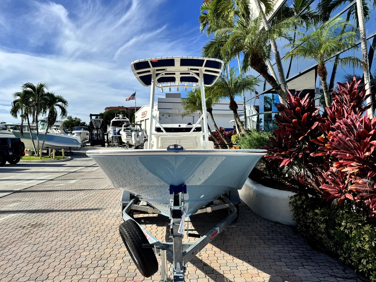 2027 Boston Whaler 190 Montauk 19.0 feet, Pompano Beach, Florida #5
