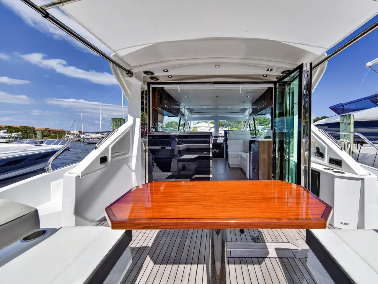 2023 Cruisers Yachts 50 CANTIUS 50.0 feet, Palm Beach, FL #31