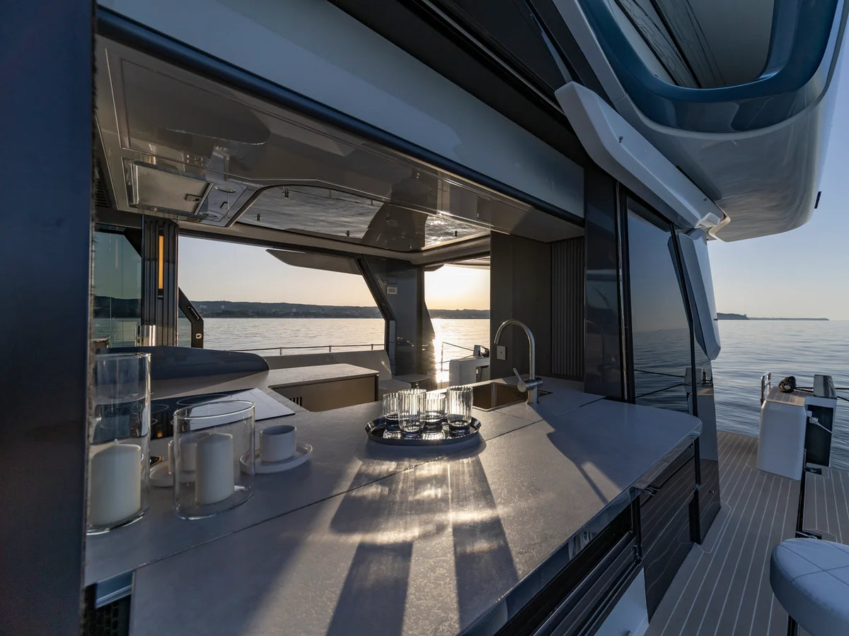 2026 Galeon 570 SKY 58.0 feet, Inuvik, Northwest Territories #114