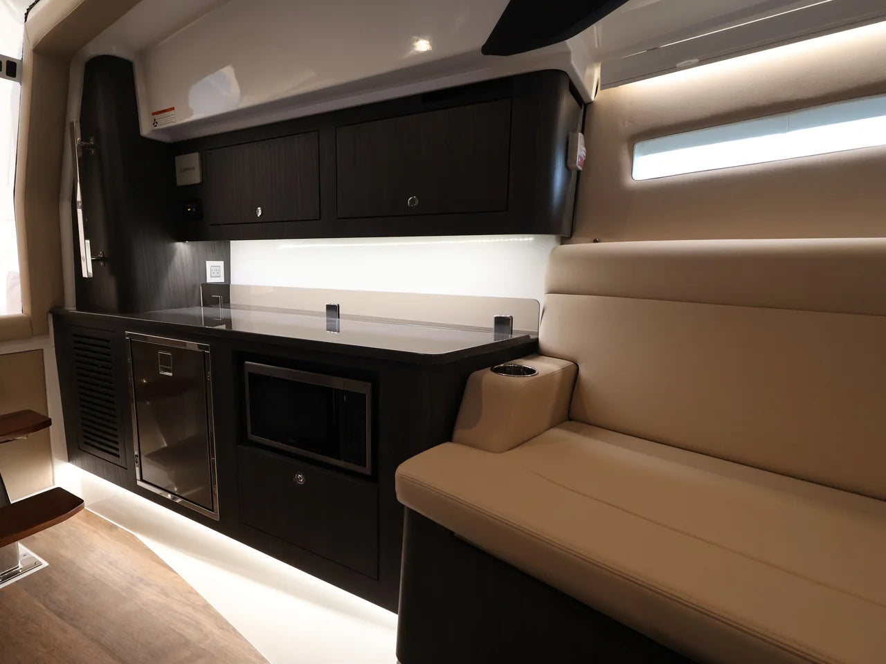 2026 Intrepid 35 VALOR 35.0 feet, Naples, Florida #40