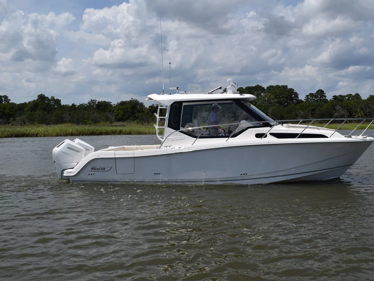 2026 Boston Whaler 325 Conquest 32.0 feet, Thunderbolt, GA #1