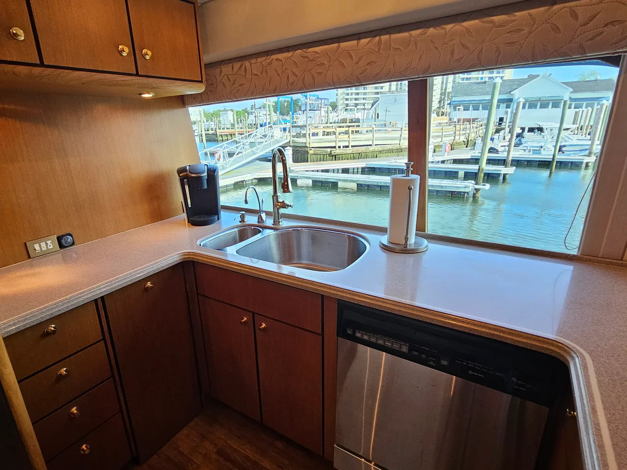 2000 Ocean Yachts 70 SUPER SPORT 70.0 feet, Monmouth Beach, NJ #35