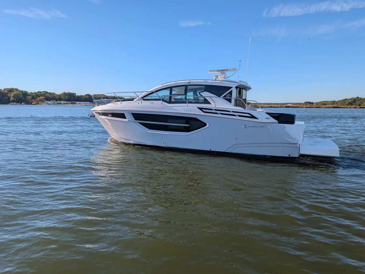 2025 Cruisers Yachts 42 CANTIUS 43.0 feet, Grasonville, MD #2