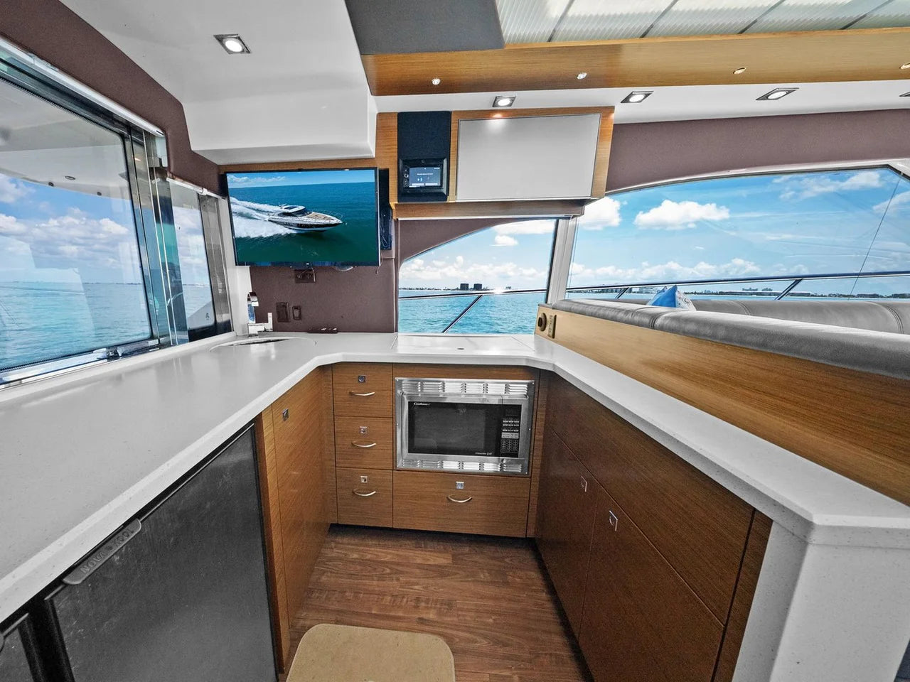 2014 Cruisers Yachts 45 CANTIUS 45.0 feet, St Petersburg, FL #49