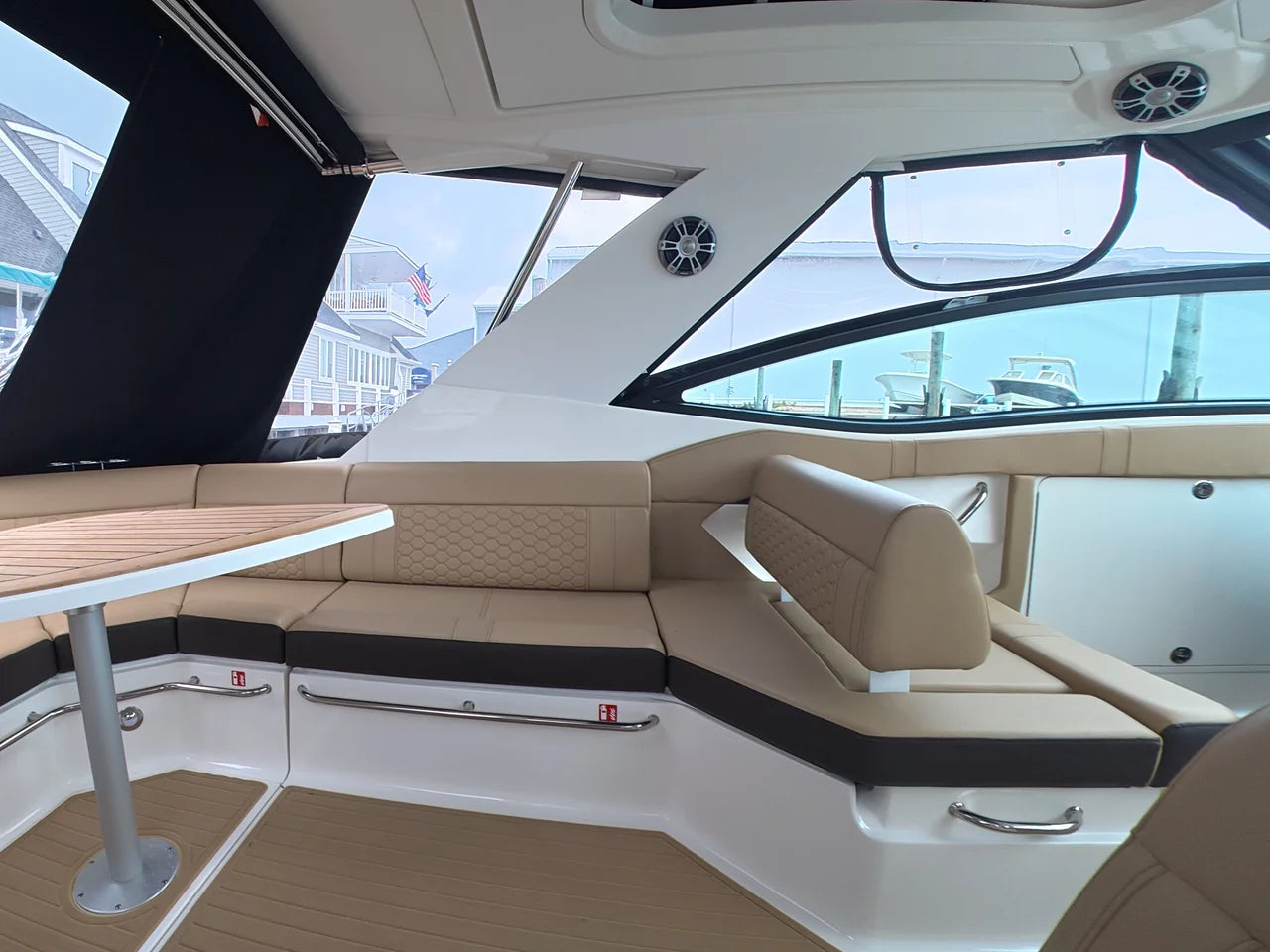 2025 Sea Ray Sundancer 320 Outboard 32.0 feet, Clearwater, Florida #10