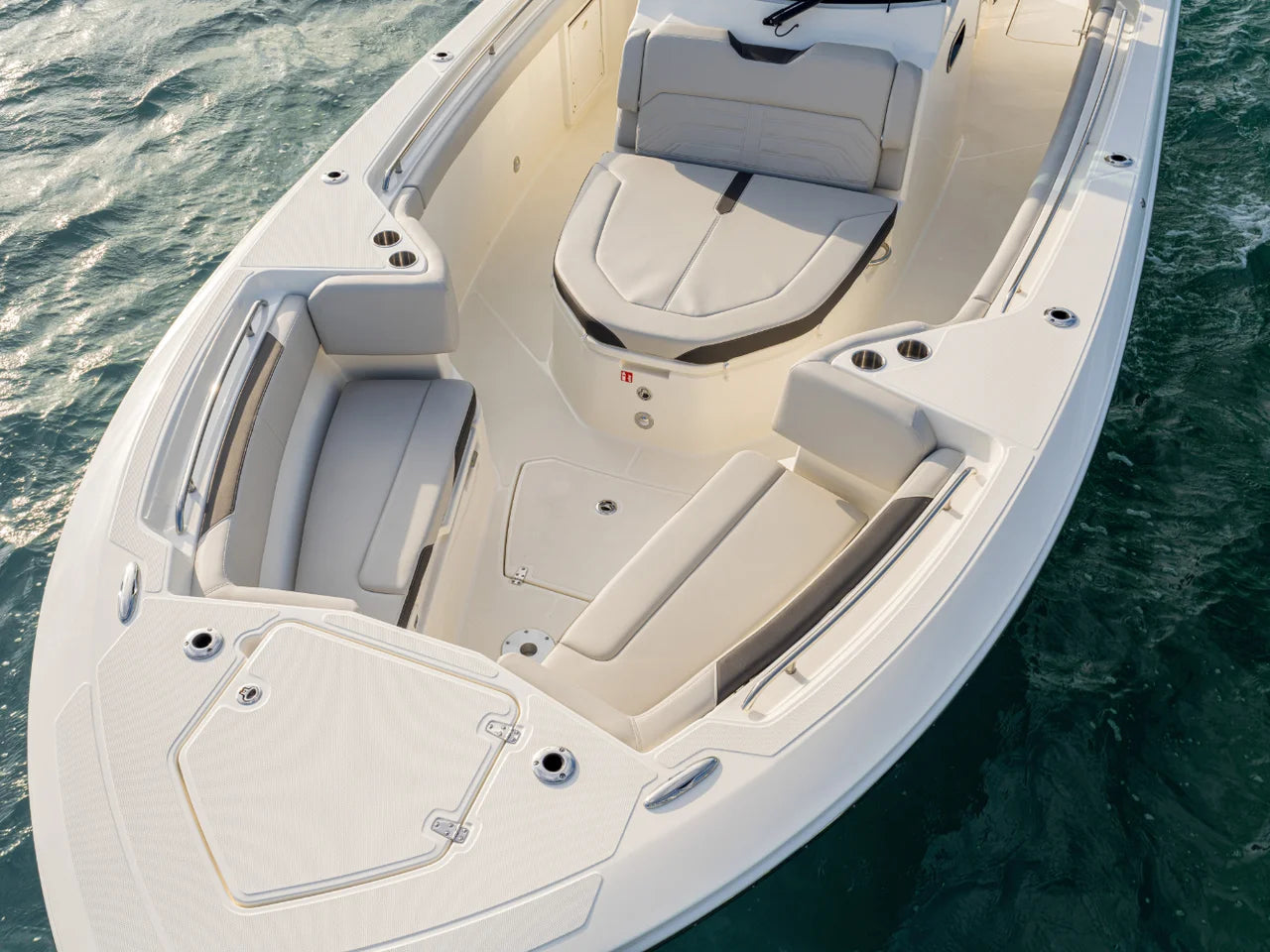 2026 Boston Whaler 330 Outrage 33.0 feet, Inuvik, Northwest Territories #31
