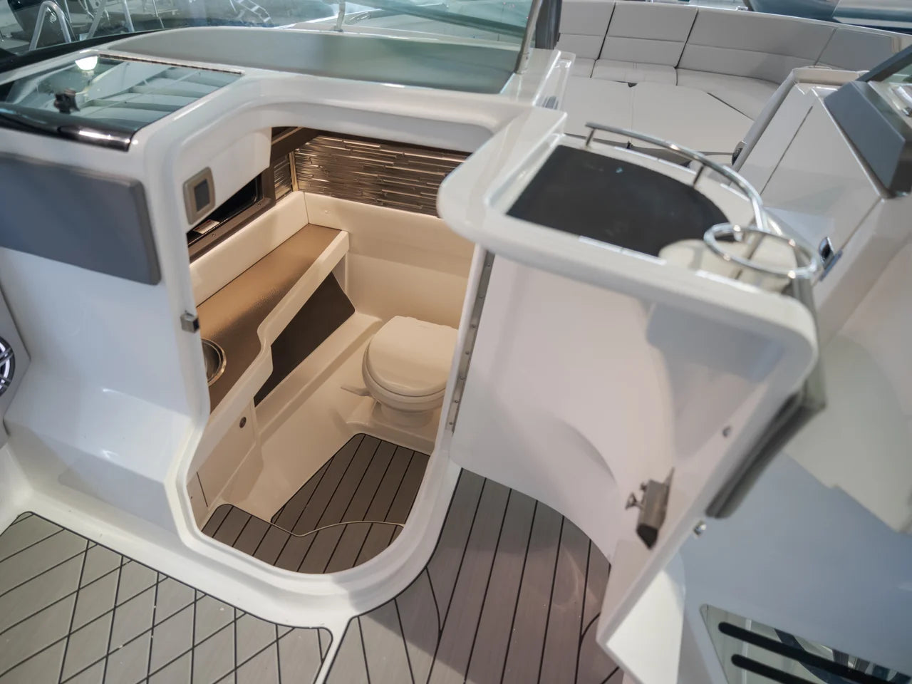 2026 Sea Ray SLX 310 Outboard 31.0 feet, Panama City, FL #25