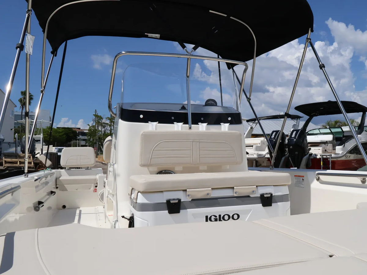 2027 Boston Whaler 190 Montauk 19.0 feet, Naples, Florida #9
