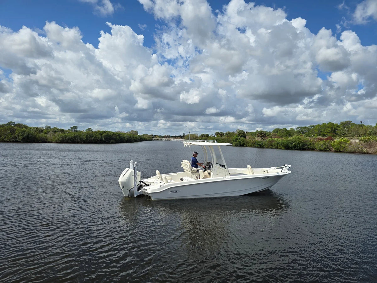 2023 Boston Whaler 250 DAUNTLESS 25.0 feet, Stuart, Florida #14