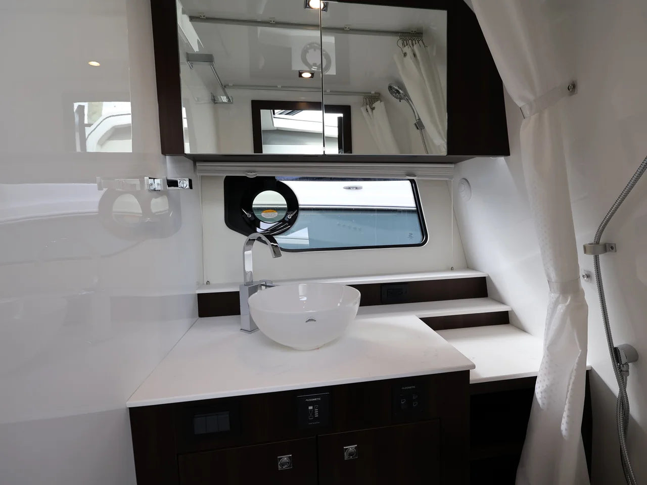 2026 Cruisers Yachts 42 GLS Outboard 42.0 feet, Naples, Florida #40