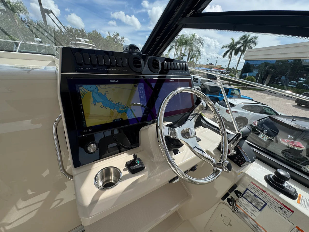 2026 Boston Whaler 325 CONQUEST 32.0 feet, Stuart, Florida #45