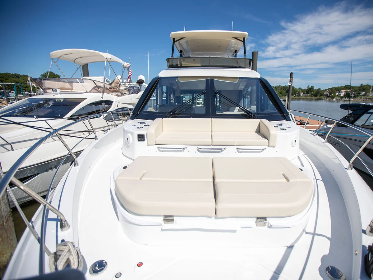 2027 Cruisers Yachts 50 FLY 50.0 feet, Brick Township, New Jersey #86