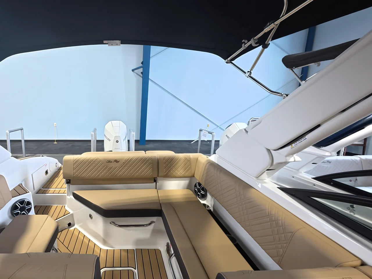 2027 Sea Ray SDX 250 Outboard 25.0 feet, Clearwater, Florida #19