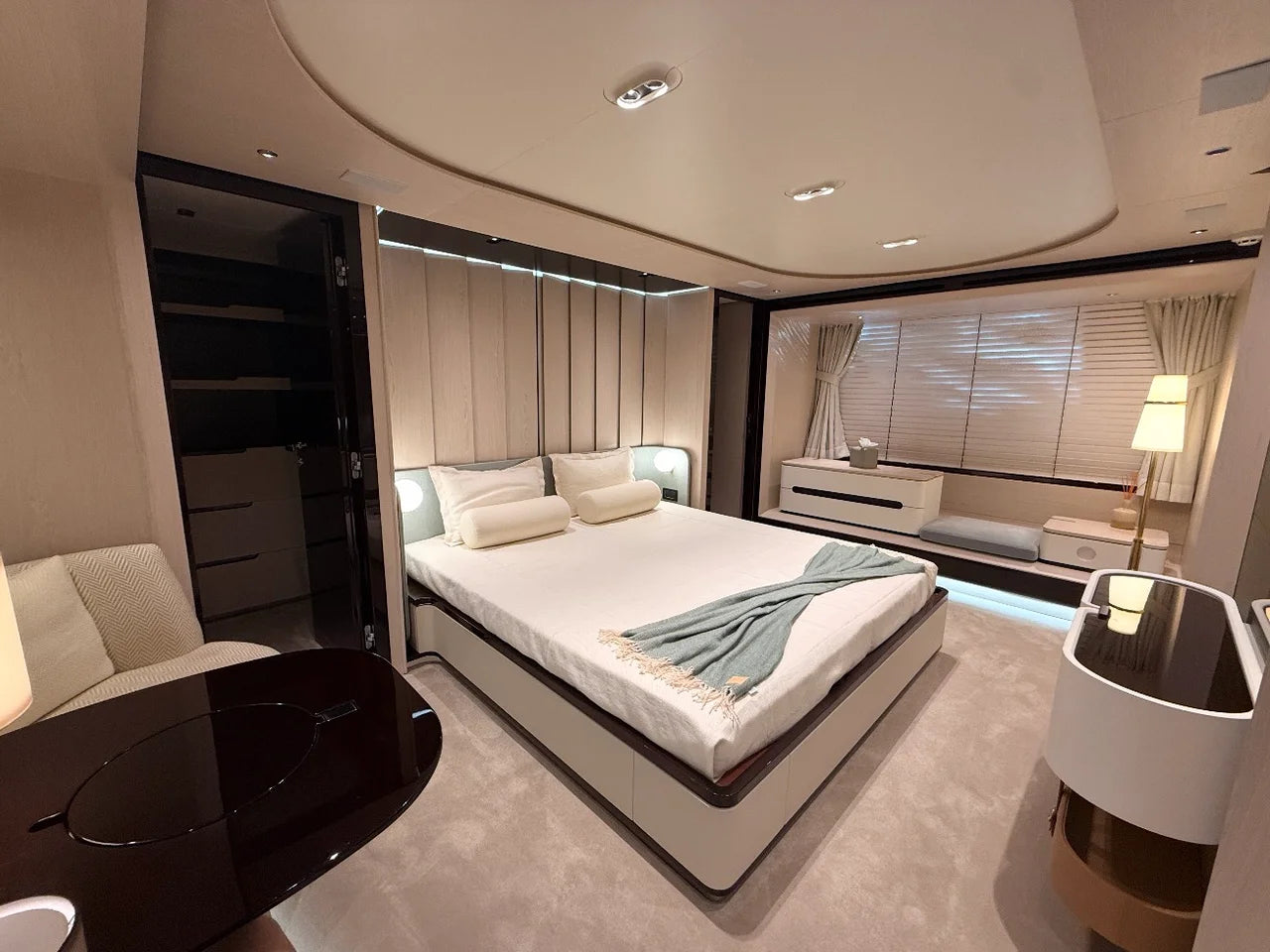 2022 Azimut GRANDE 25M 87.0 feet, Fort Lauderdale, FL #51