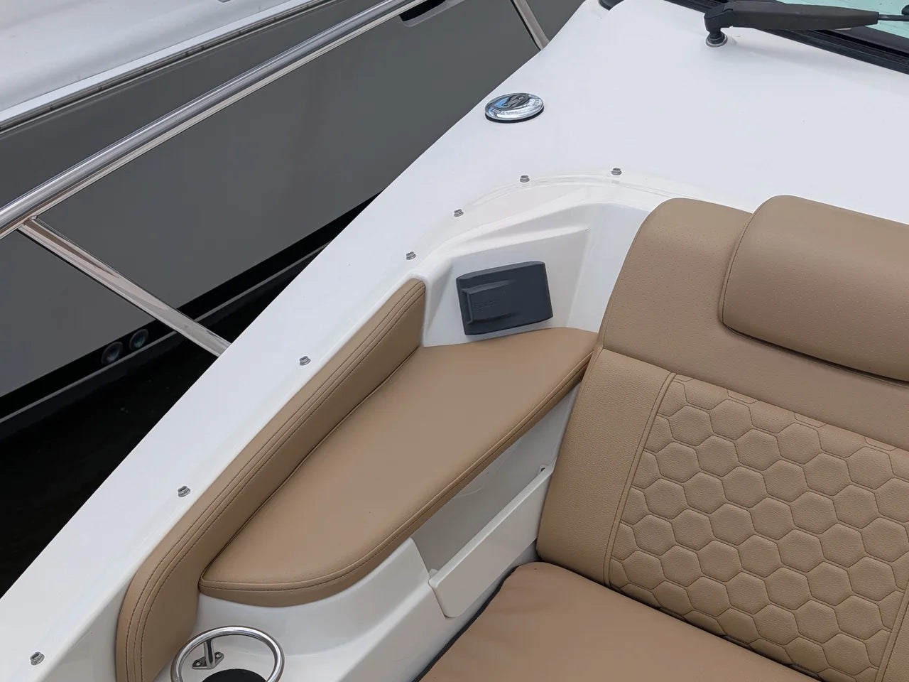 2019 Sea Ray 320 SUNDANCER 32.0 feet, Chesapeake City, MD #40