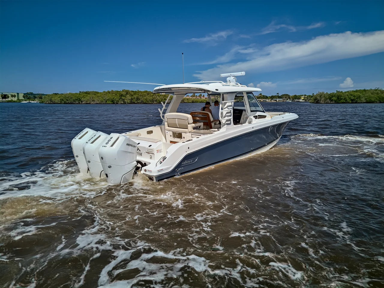2025 Boston Whaler 350 REALM 35.0 feet, Stuart, Florida #22