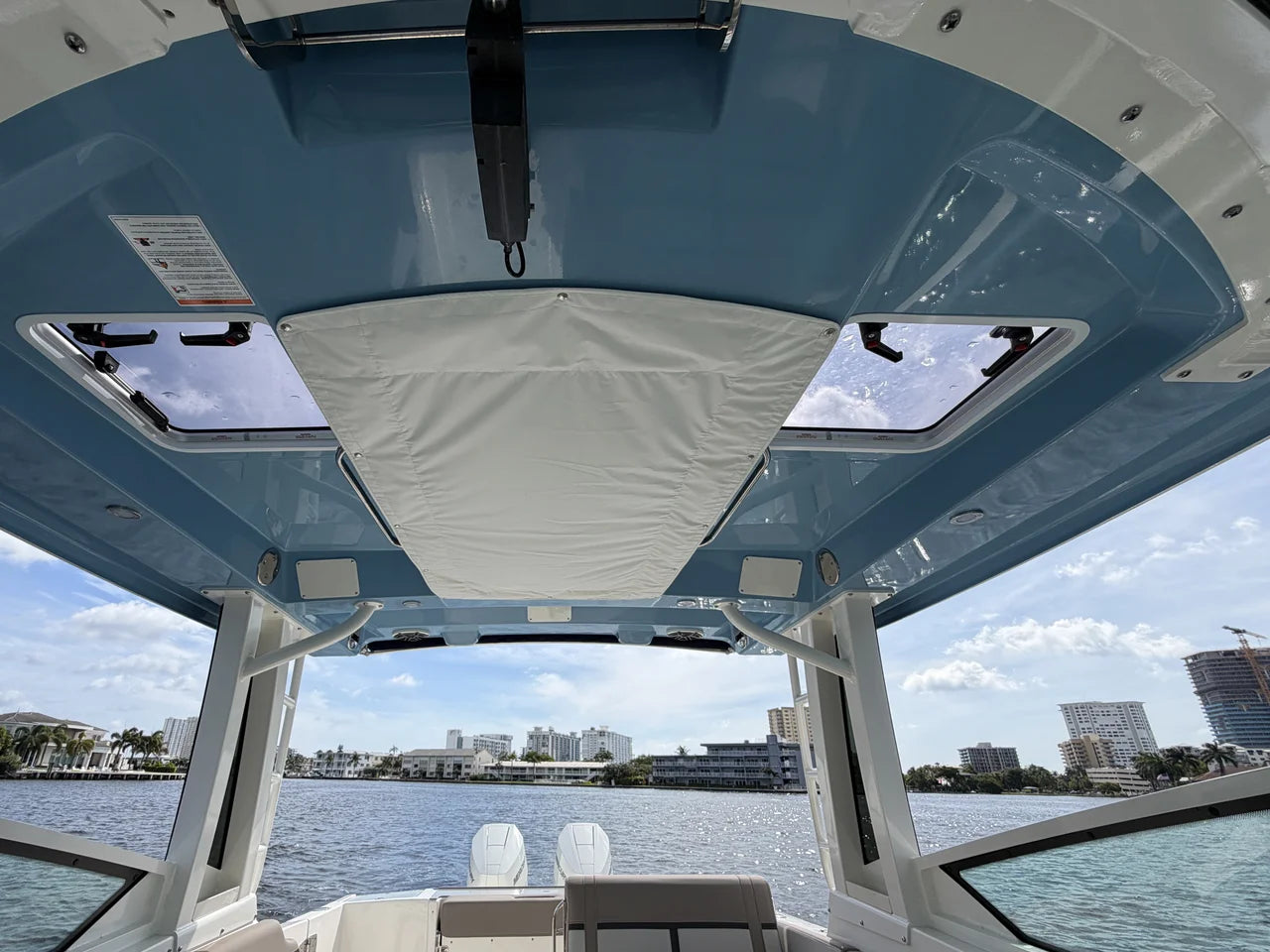 2027 Boston Whaler 330 Vantage 33.0 feet, Pompano Beach, Florida #43