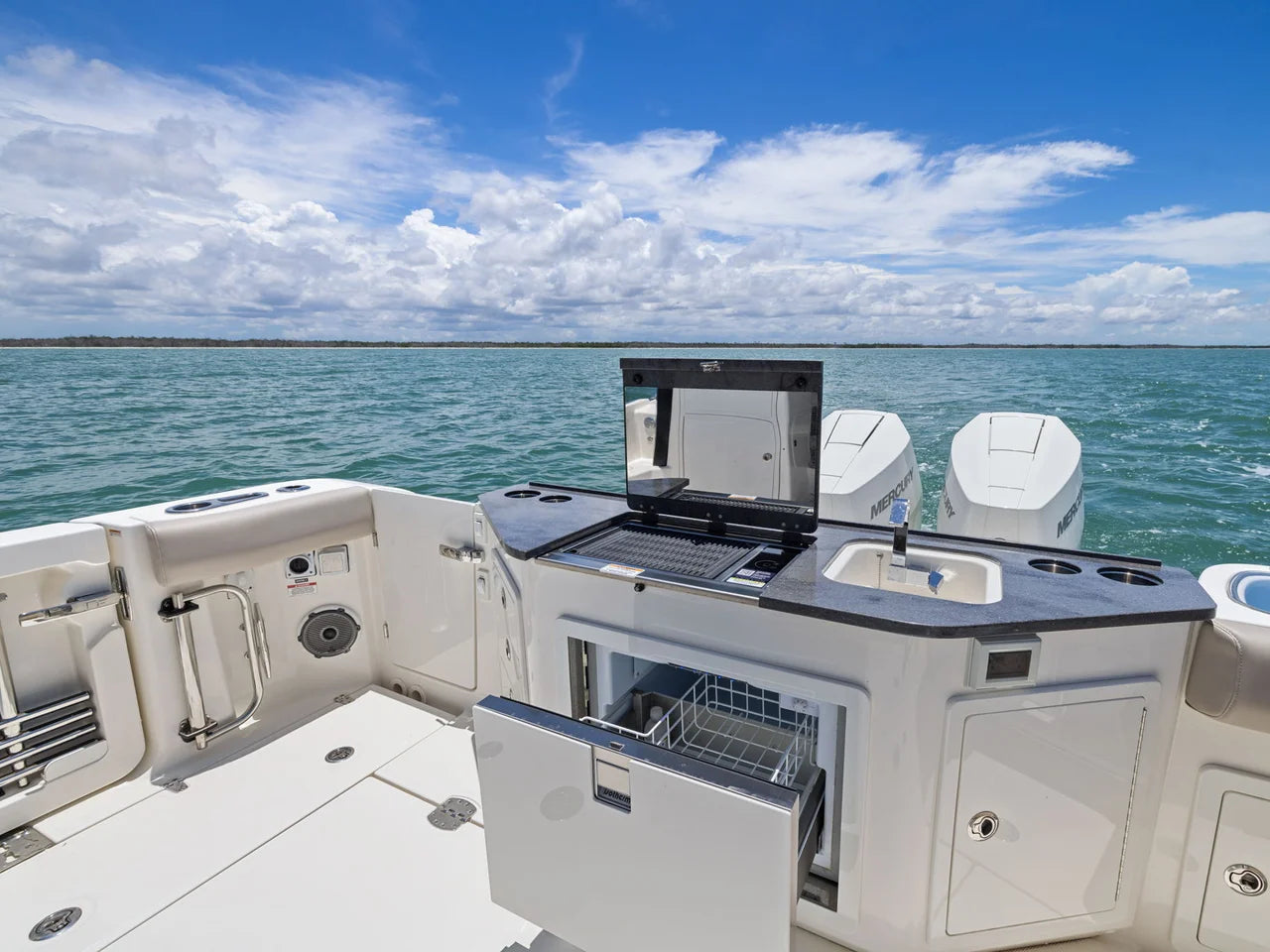 2025 Boston Whaler 365 CONQUEST 36.0 feet, Naples, Florida #42