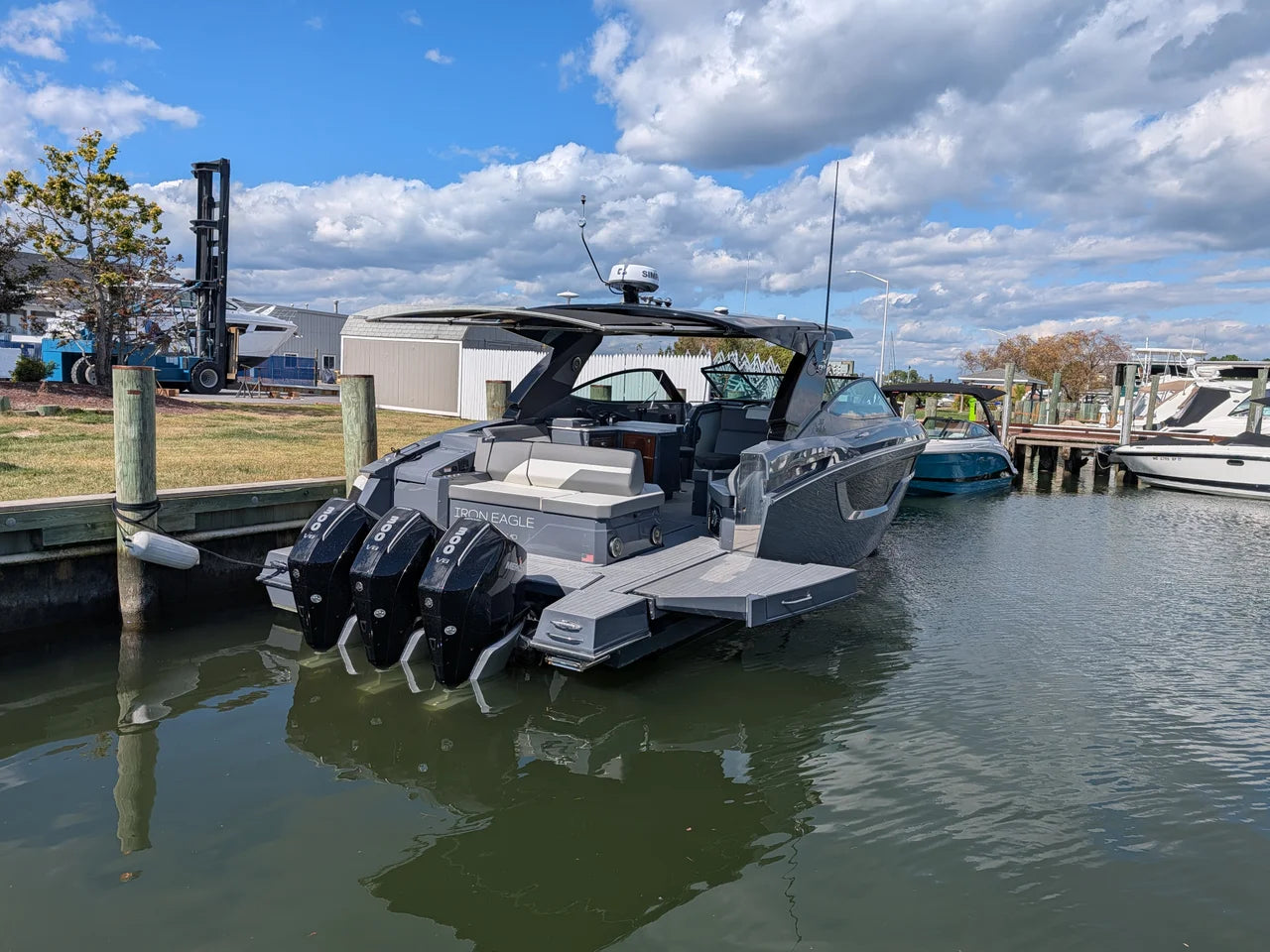 2024 Cruisers Yachts 38 GLS-OB 38.0 feet, Grasonville, MD #12