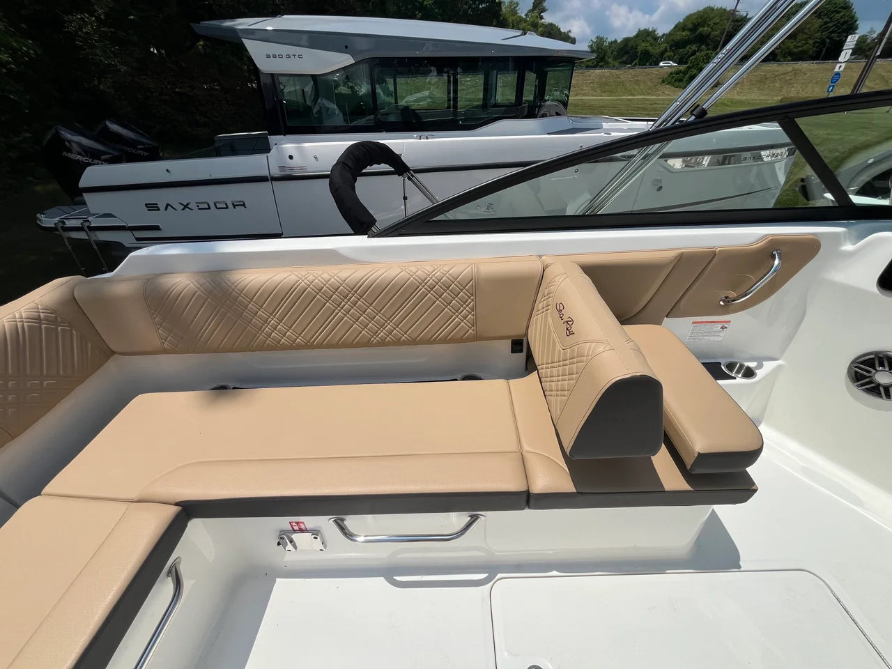 2026 Sea Ray SDX 250 Outboard 25.0 feet, Wakefield, RI #9