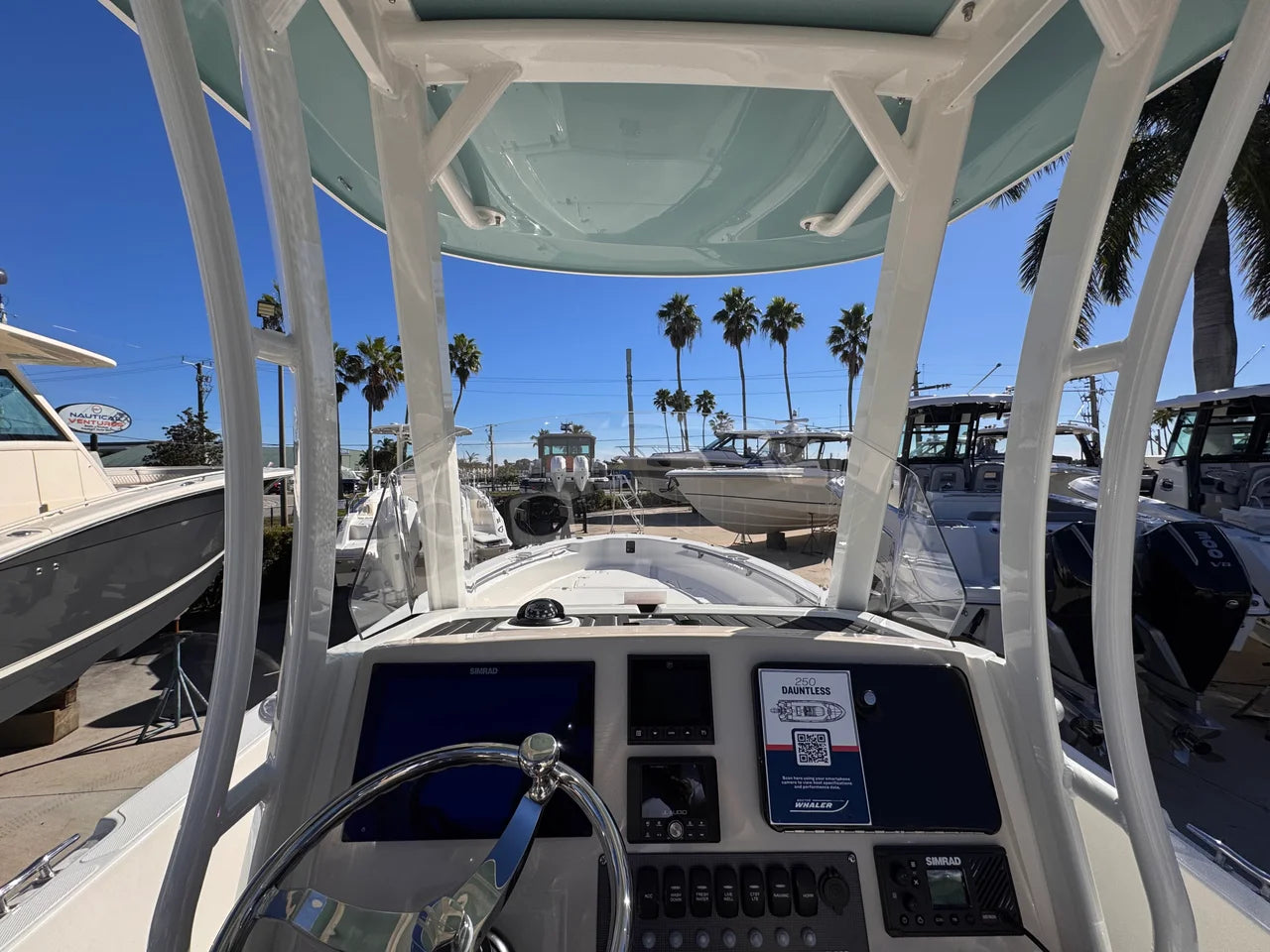 2026 Boston Whaler 250 Dauntless 25.0 feet, Stuart, Florida #17