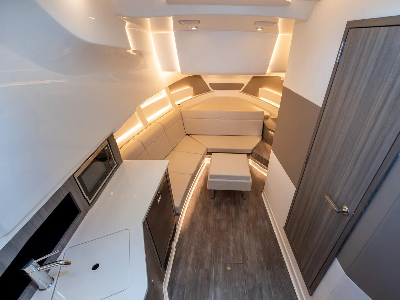 2026 Sea Ray Sundancer 370 Outboard 37.0 feet, Wrightsville Beach, North Carolina #46