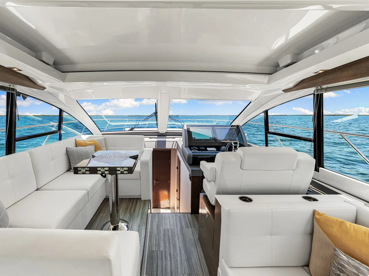 2020 Cruisers Yachts 50 CANTIUS 49.0 feet, Venice, Florida #52