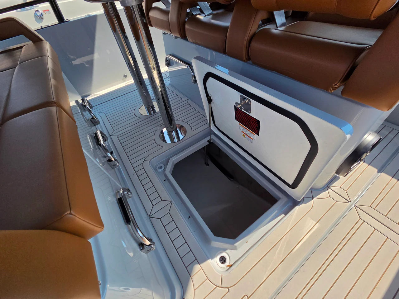 2027 Cruisers Yachts 38 VTR 38.0 feet, Monkey Island, OK #52