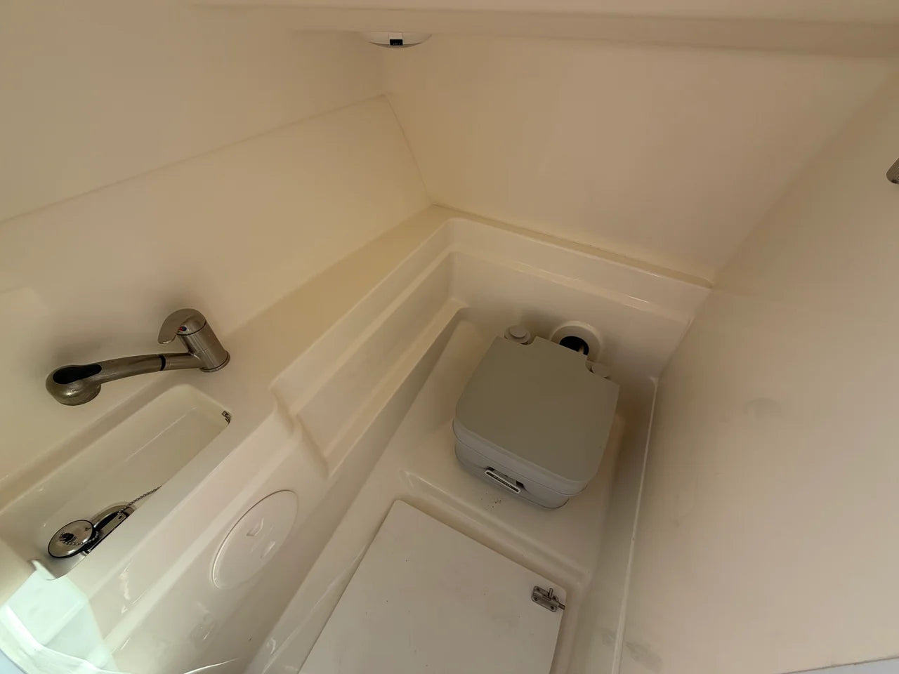 2017 Boston Whaler 230 VANTAGE 23.0 feet, Pensacola, Florida #37