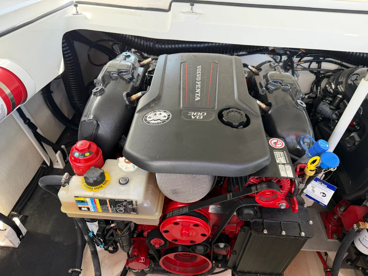 2022 Cobalt R30 30.0 feet, Lake Ozark, MO #43