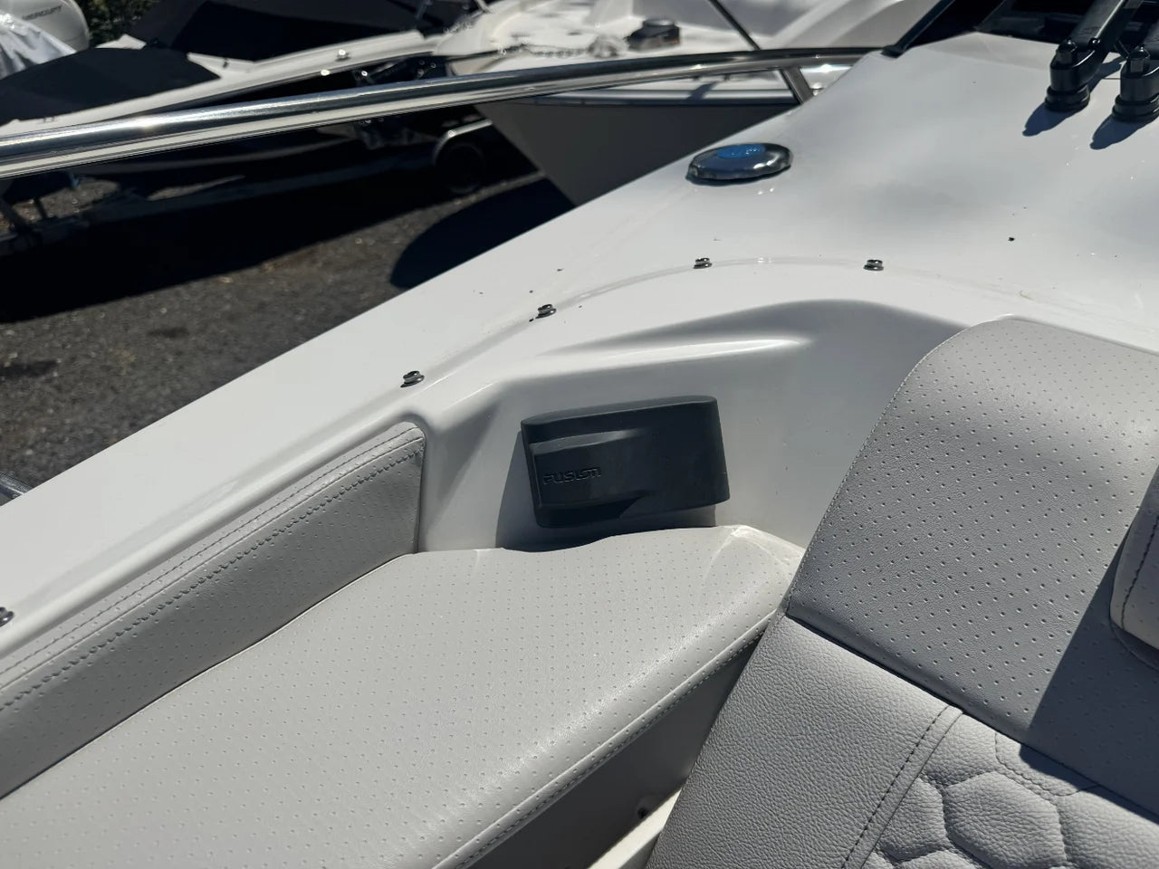 2026 Sea Ray Sundancer 320 Outboard 32.0 feet, Huntington, NY #47
