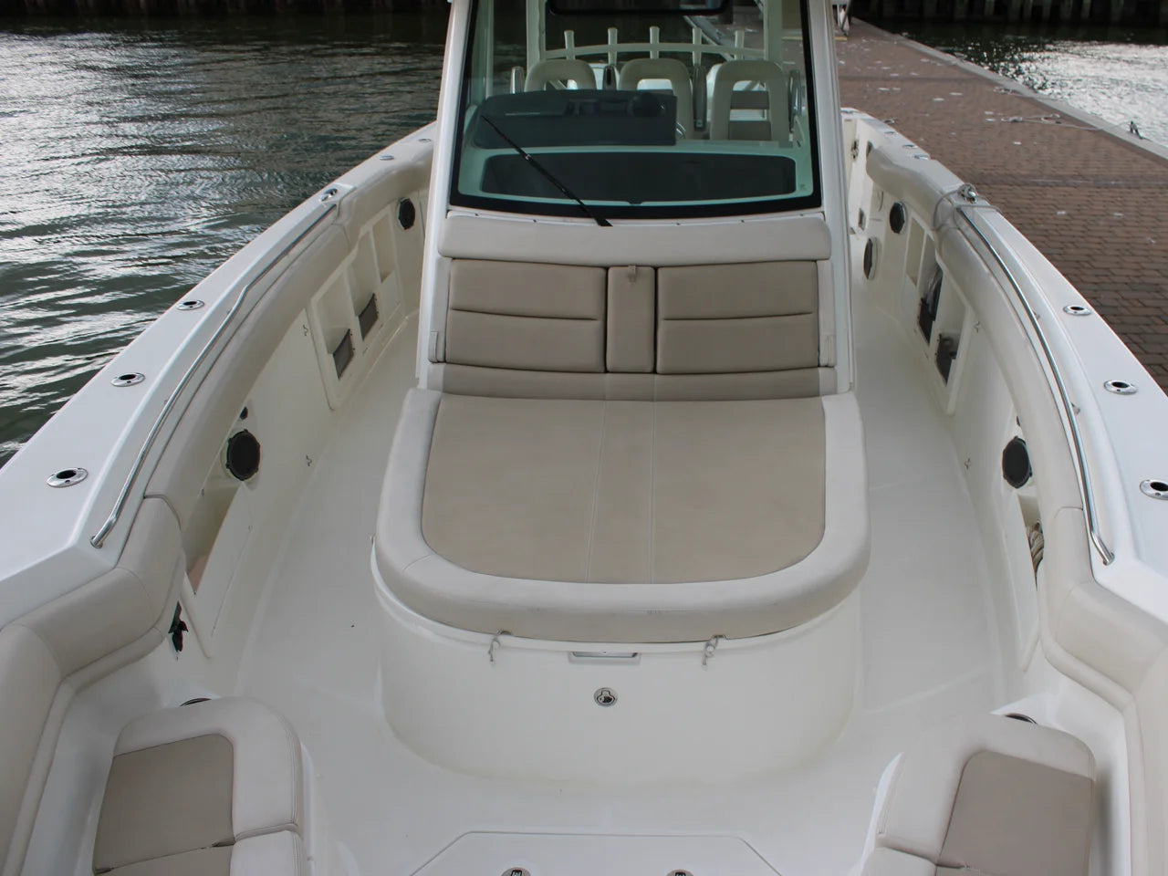2018 Boston Whaler 380 OUTRAGE 38.0 feet, Seabrook, TX #49