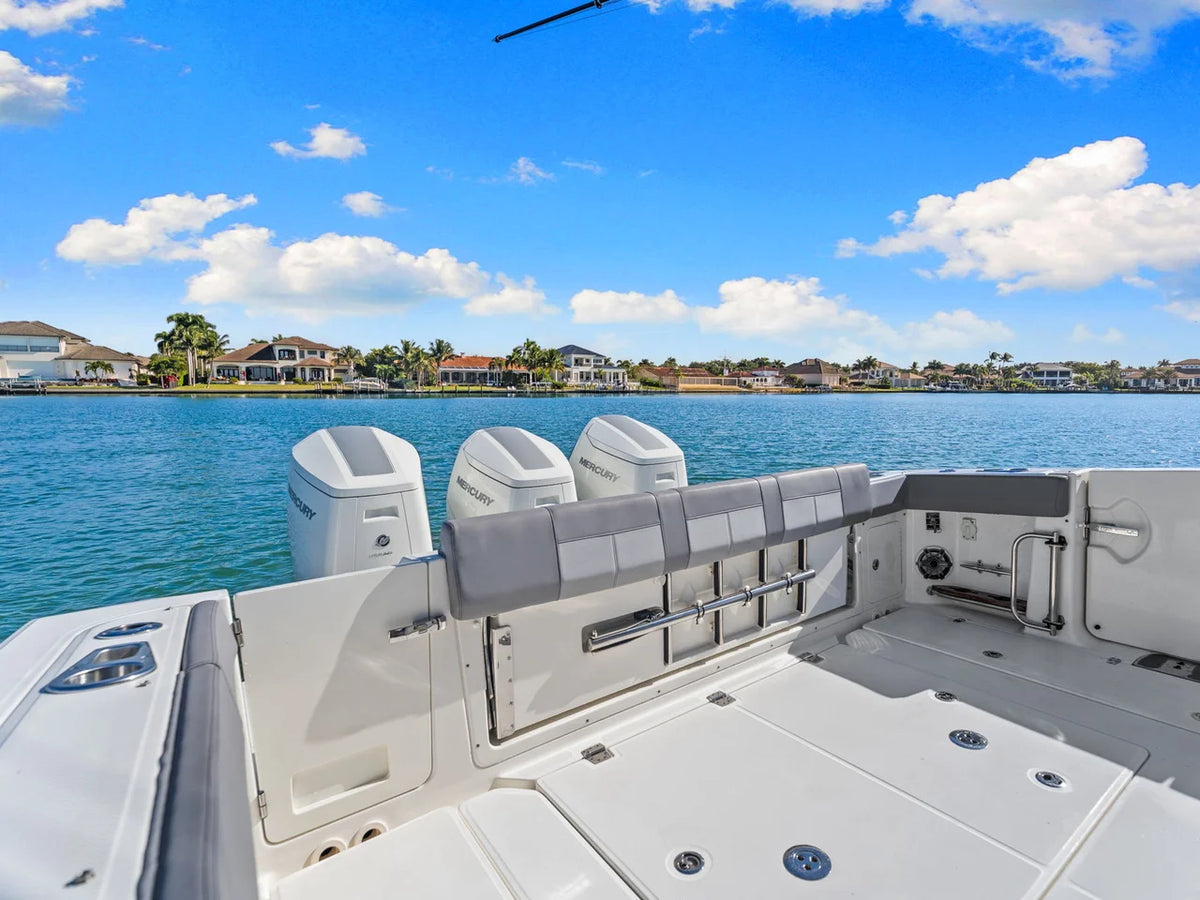 2023 Boston Whaler 420 OUTRAGE 42.0 feet, Naples, Florida #39