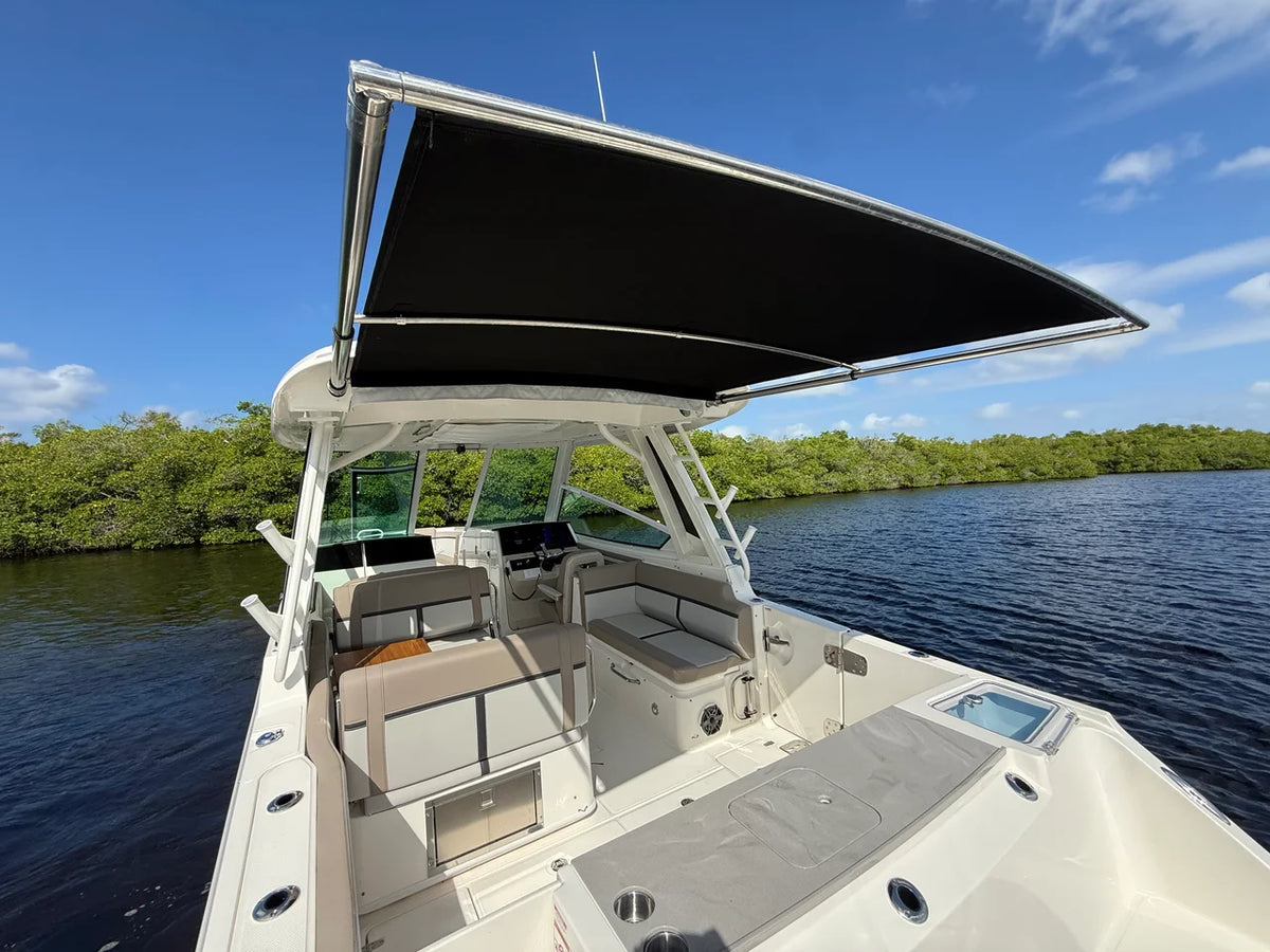 2027 Boston Whaler 330 Vantage 33.0 feet, Fort Myers, FL #18