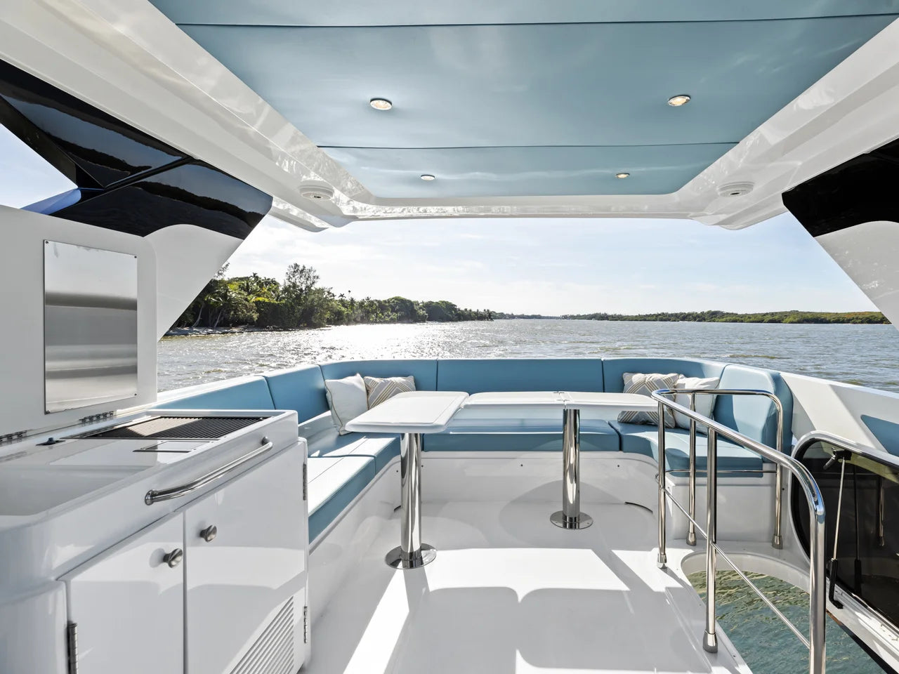 2026 Cruisers Yachts 50 FLY 50.0 feet, Inuvik, Northwest Territories #35