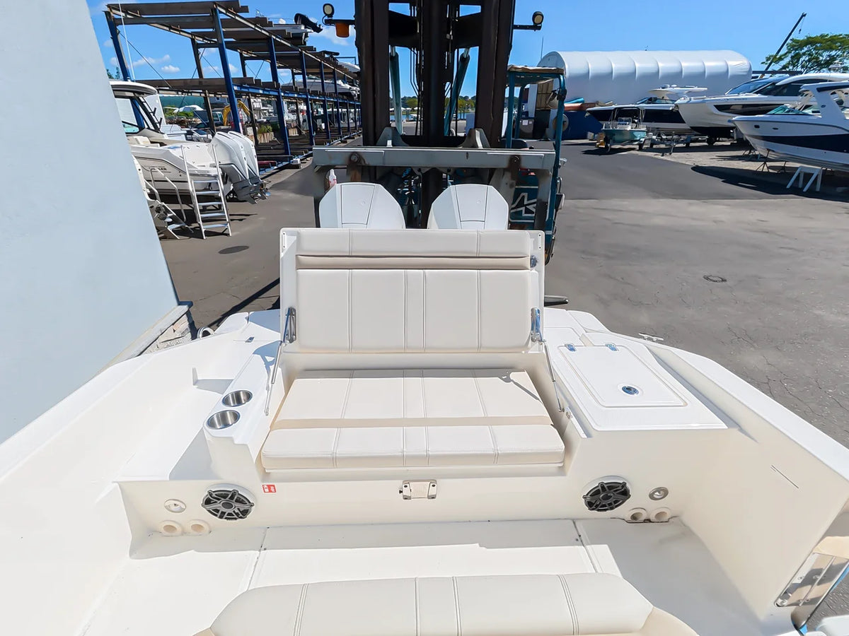 2027 Boston Whaler 280 Dauntless 28.0 feet, Norwalk, Connecticut #6