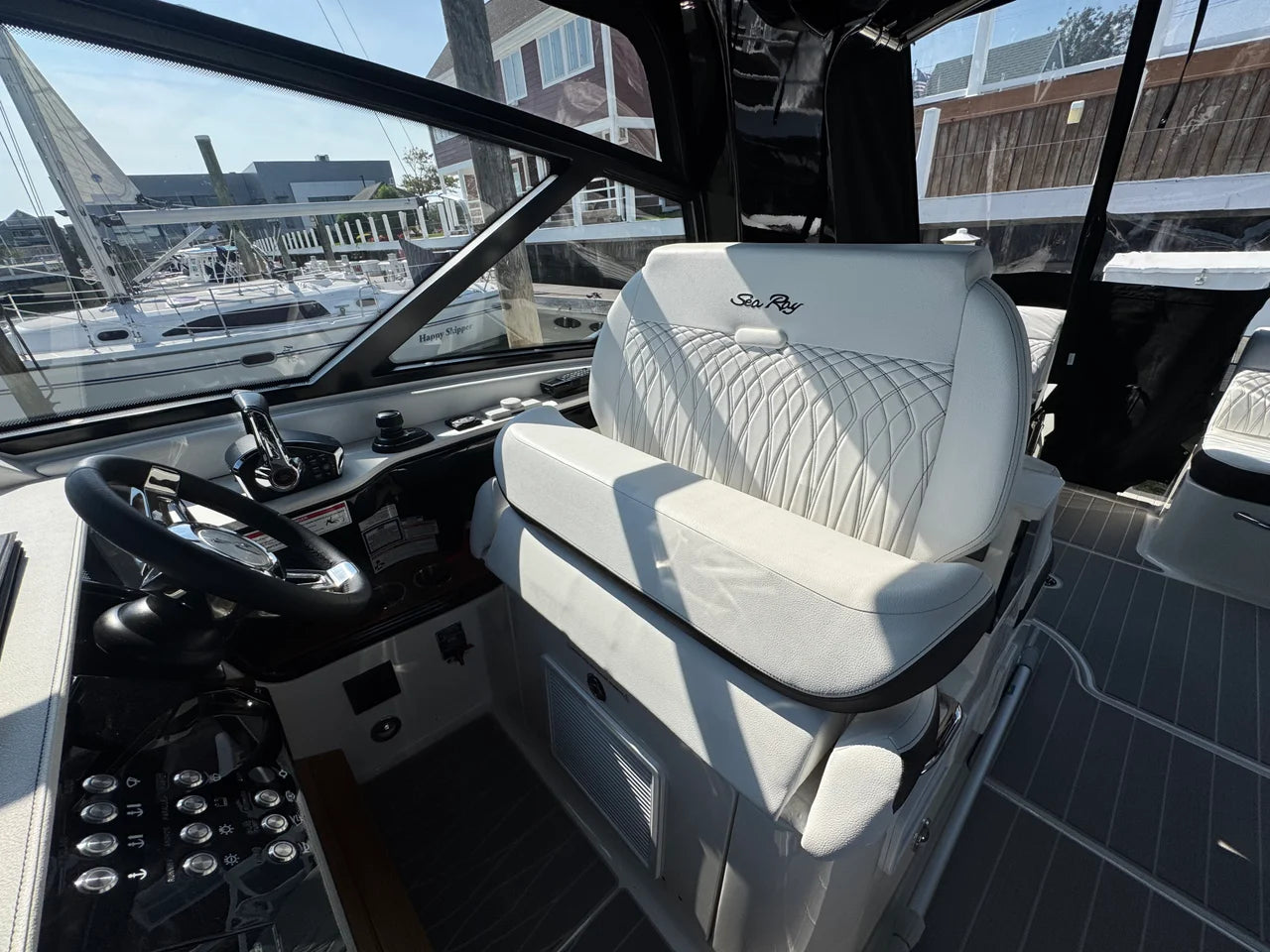 2025 Sea Ray 370 SUNDANCER OB 39.0 feet, Clearwater, Florida #23