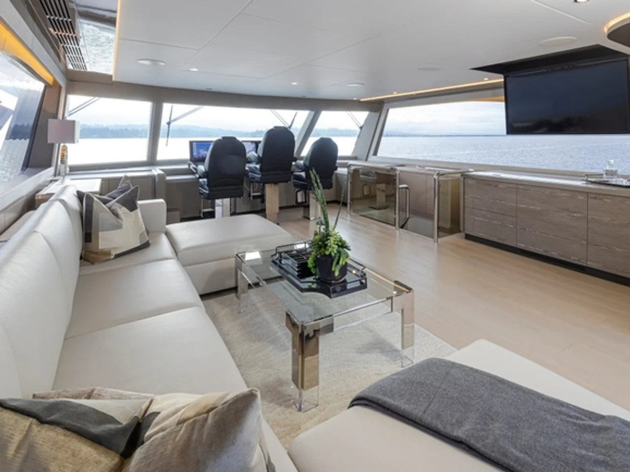 2027 Ocean Alexander 27R 93.0 feet, Pompano Beach, FL #23
