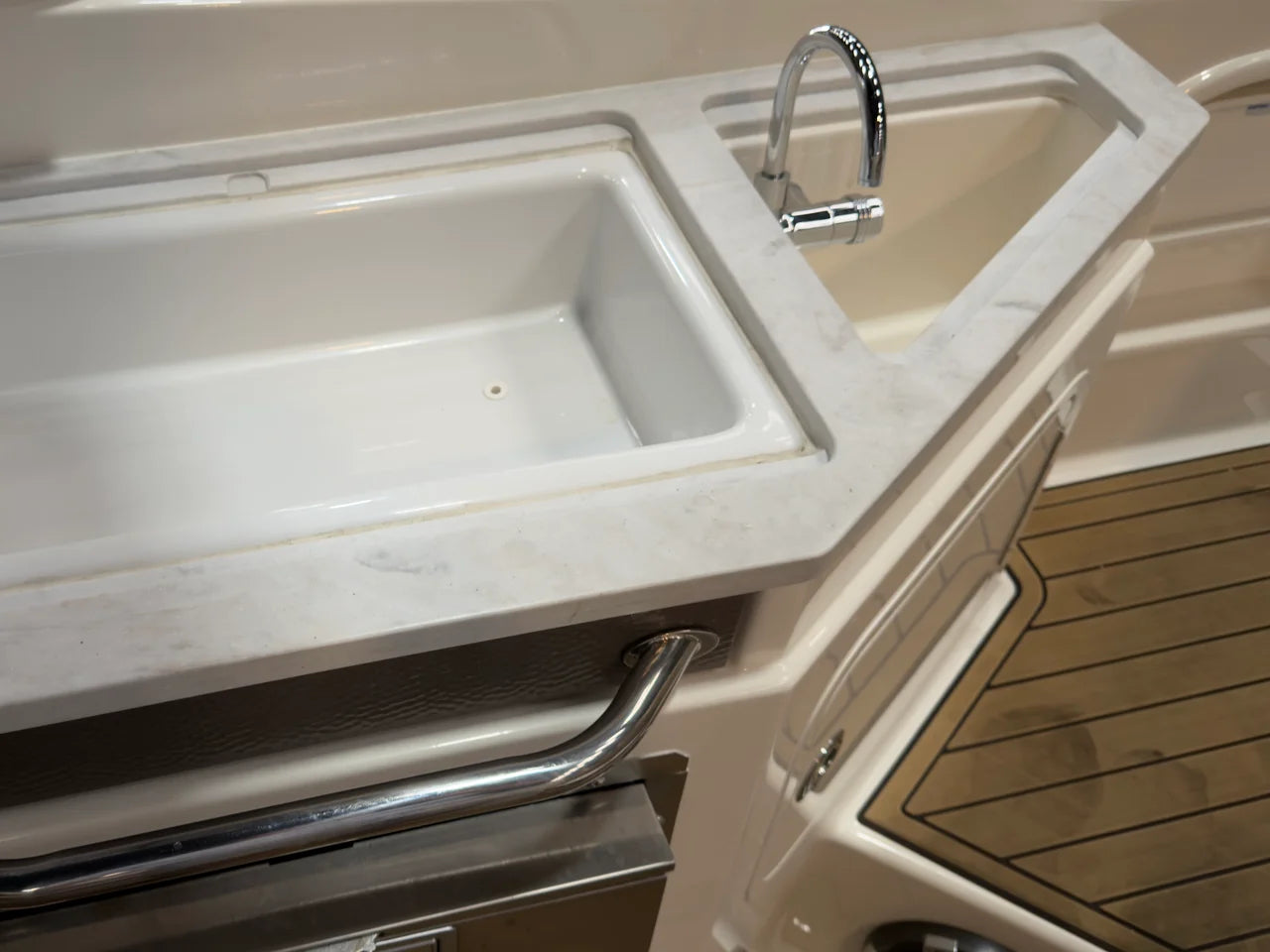 2022 Sea Ray 290 SDX OUTBOARD 29.0 feet, Norwalk, CT #19