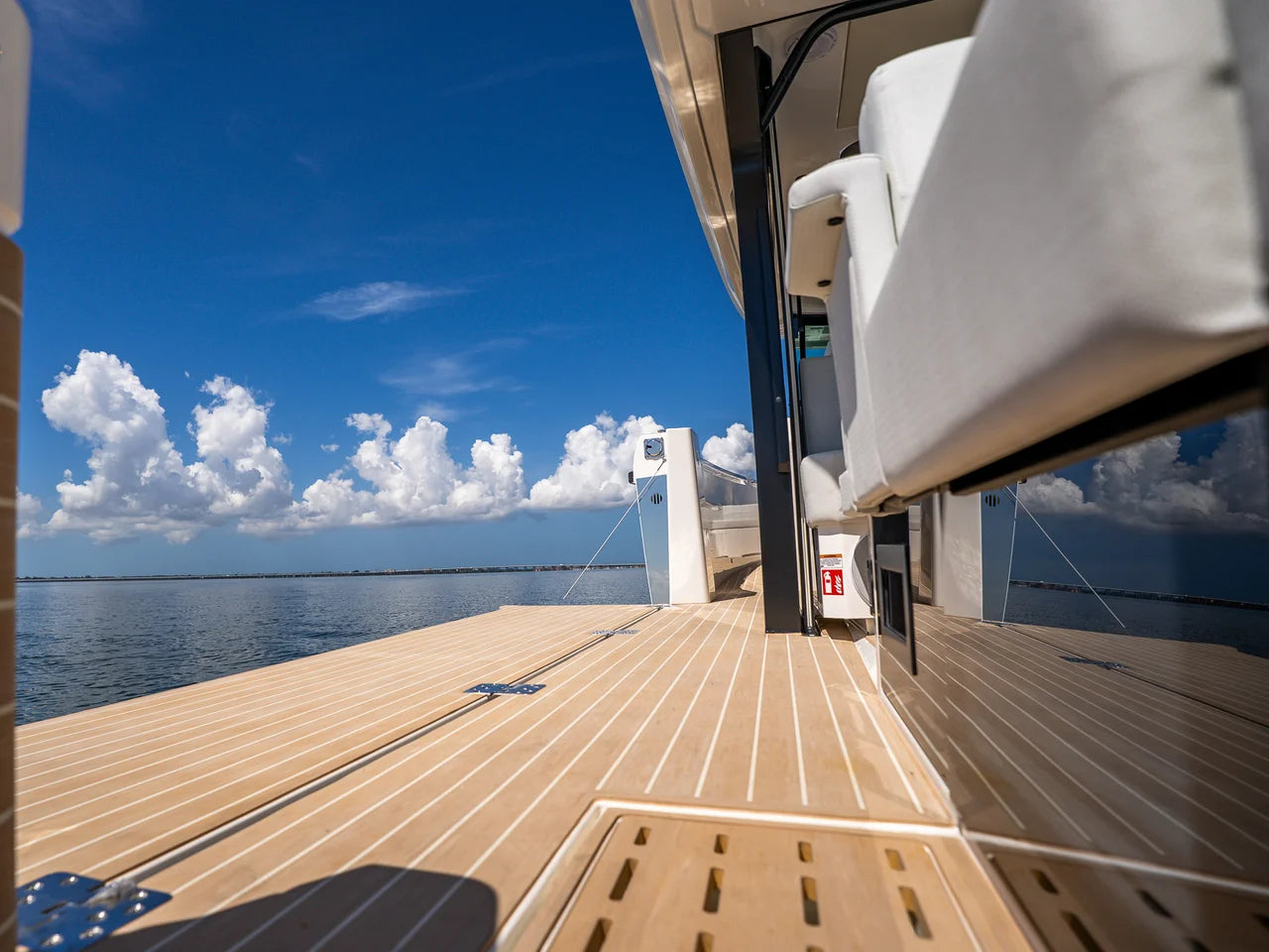 2027 Saxdor 400 GTS 40.0 feet, Clearwater, Florida #87
