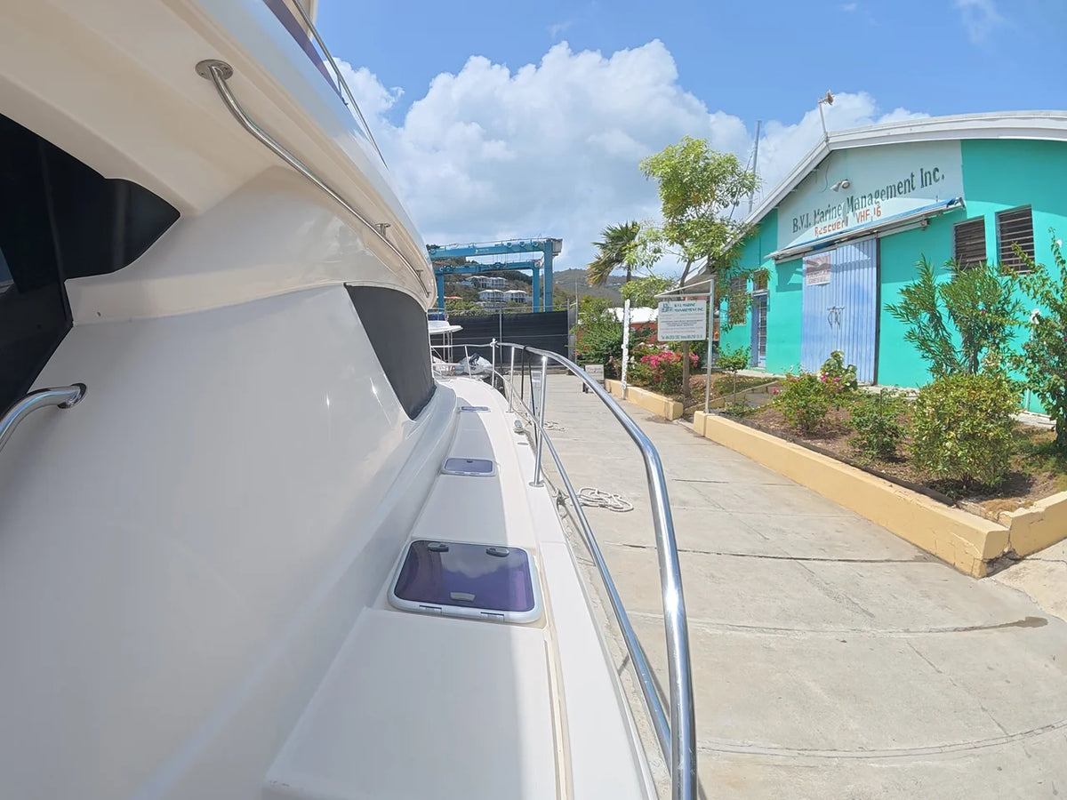 2016 Aquila 48 48.0 feet, St. Petersburg, Florida #6