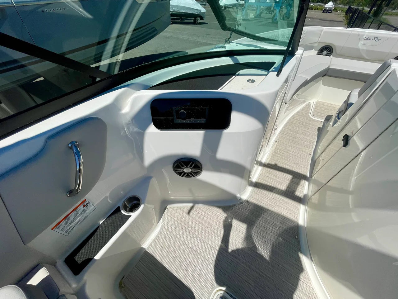 2026 Sea Ray SDX 250 Outboard 25.0 feet, Danvers, Massachusetts #13