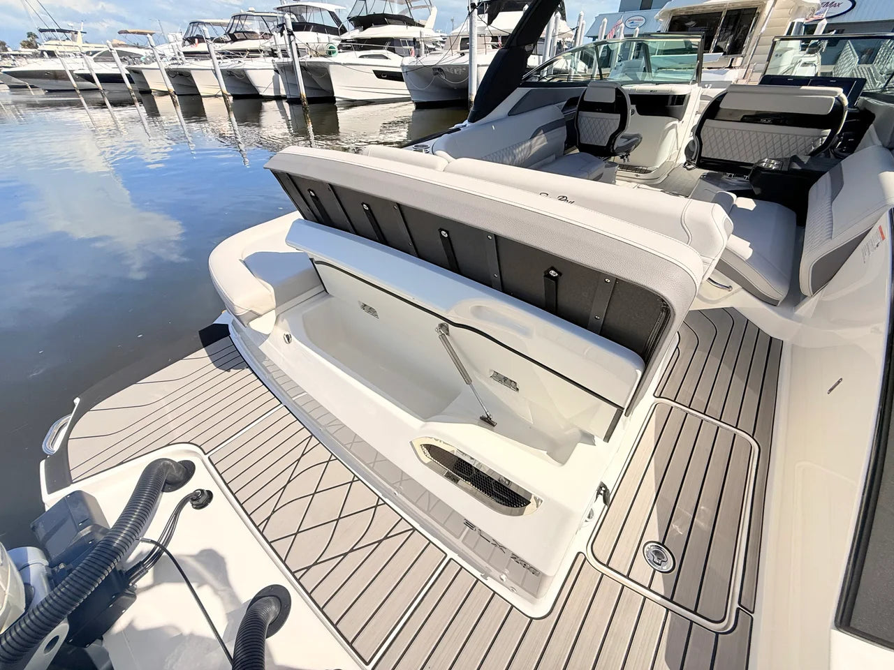 2026 Sea Ray SLX 280 Outboard 28.0 feet, St Petersburg, FL #28